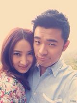 组图：元宵情人双节 范冰冰嘟嘴森蝶送妈妈礼物