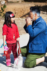 组图：《爸爸》变身大咖秀 张亮惊艳造型闪瞎眼