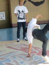 组图：《闯关上梁山》热播 赛道上演舞林大会