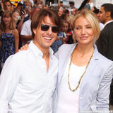 幻灯图集：克鲁斯迪亚兹宣传新片 双着白衣似情侣