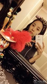 组图：春晚主持人李思思私照 爱素颜爱卖萌