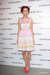 组图：阿Sa(蔡卓妍)徐濠萦出席派对 阿sa呼吁保护艺人权利