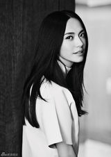 组图：刘德华姚晨黑白配 深情默契掀风暴