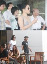 组图：钟丽缇偶遇前夫显尴尬 严铮不慌不忙坦然相对