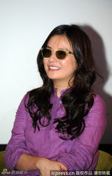 组图：赵薇助阵李樯新书发布 被指人红体胖