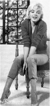 组图：玛丽莲-梦露生前最后一组生活照嬉笑人生