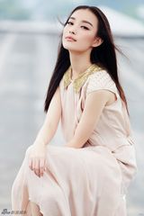 组图：倪妮眼神清澈散发唯美文艺气质