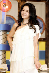 组图：大S曝与汪小菲没拍婚纱 主持节目不邀蓝正龙 