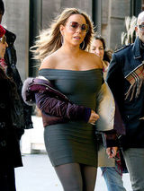 幻灯：玛丽亚-凯莉亮相 梅根-福克斯休闲度日