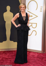 组图：86届奥斯卡红毯春风荡漾 女星争艳出高招