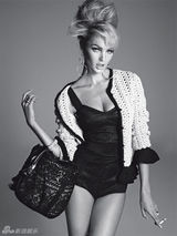 组图：超模坎蒂丝-斯瓦内普尔杂志写真大胆裸露