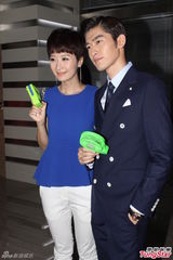 组图：张翰朱孝天新剧热拍 两代F4同场飙戏