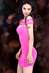 组图：女星韩丹彤拍摄杂志大片 变身性感尤物