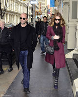 高清组图：惠特莉和男友约会型男靓女街头抢眼