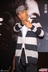 组图：杜琪峰台北宣传 钟汉良帅气助阵