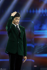 组图：《超级演说家》鲁豫战队选手激烈对抗