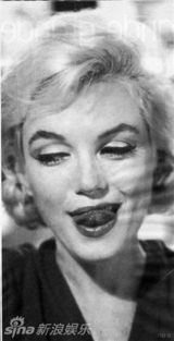 组图：玛丽莲-梦露生前最后一组生活照嬉笑人生