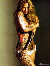 组图：超模芭儿-莱法利28岁生日 热辣写真盘点