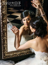 组图：黄圣依感情事随缘 渴望步入婚姻殿堂