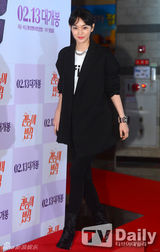 组图：秀智BoA申敏儿等女神齐捧《官能的法则》