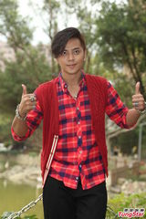 组图：罗志祥度假晒出黝黑肌肤 涨身价谢星爷