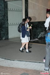 组图：女歌手陈僖仪丧礼 薛凯琪黄柏高哀伤送别