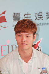 高清图：韩综《running man》四成员香港会粉丝