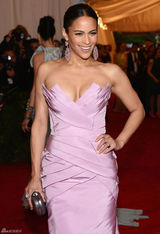 高清组图：《碟中谍4》女星宝拉-巴顿性感亮相