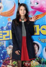 组图：韩星南宝拉为《海底大冒险2》献声