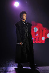 组图：陈坤北京开音乐会 郑钧谭维维任嘉宾