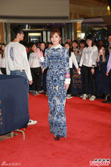 组图：阿Sa(蔡卓妍)与陈冠希同场零交流 拒主动打招呼