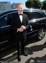 组图：《摩登家庭》男星杰西-泰勒-弗格森亮相