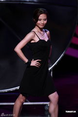 组图：2011港姐出炉朱晨丽折桂 朱希敏许亦妮获亚季