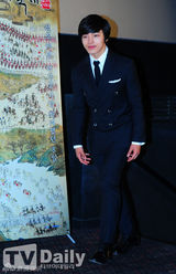 组图：韩童星吕珍九参与纪录片旁白 17日上映