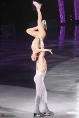 组图：杰西卡-帕克台北时尚代言 范晓萱等助阵