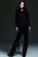 组图：姚笛硬朗写真曝光 黑衣黑裤展显中性魅力