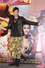 组图：《天台》香港首映 周杰伦望其拿奖