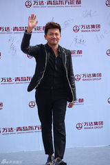 组图：莱昂纳多梁朝伟赵薇等齐聚青岛