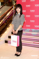 幻灯组图：刘璇不惧年龄差异 将与姜大卫拍感情戏