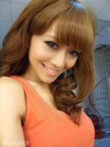 组图：金城武22岁侄女日本出道 基因好气质佳