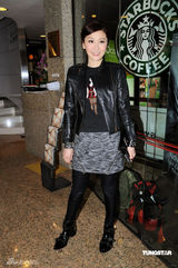 幻灯图集：阿Sa(蔡卓妍)办27岁生日派对 阿娇亮相抢风头