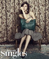 组图：韩星金荷娜时尚写真 高贵优雅性感迷人