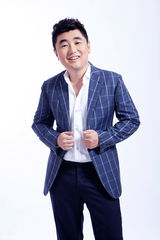 组图：周德华年度大片曝光 绽放初冬时尚