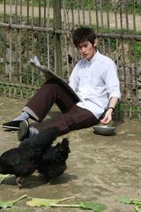 组图：张翰魏晨朱梓骁农夫装扮录制《给力星期天》