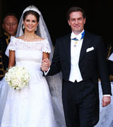 组图：欧洲最美公主下嫁银行家 全球王室盛宴