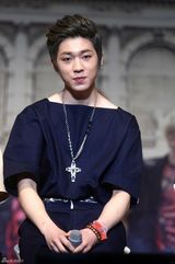 高清组图：韩团TEENTOP劲歌热舞宣告回归