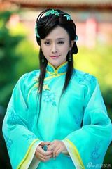 组图：秦岚10年后再续《还珠》缘 饰小燕子母亲