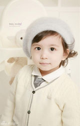 幻灯：韩国混血童星Mason圣诞写真 大眼睛灵动可爱