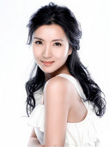 高清图：陈好全新美肤代言写真曝光 新貂蝉清丽脱俗