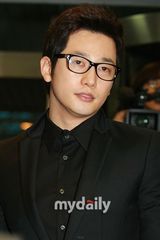 组图：高贤贞金慧秀具惠善等吊唁安德烈-金